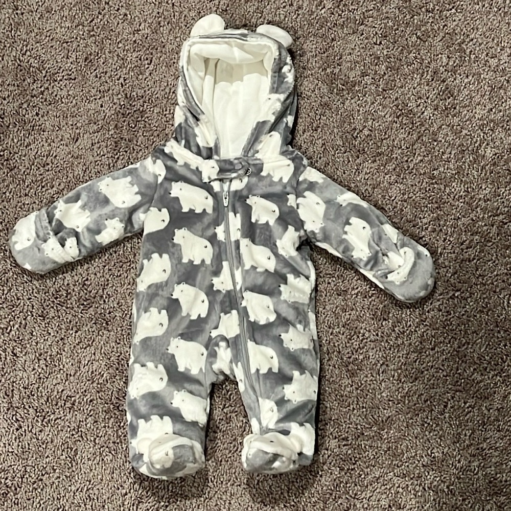 Carter’s Polar Bear Winter Suit- newborn